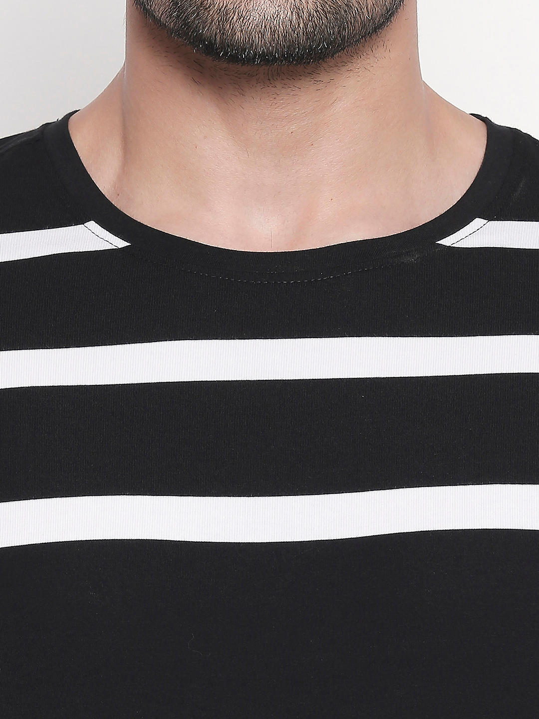 black n white striped t shirt