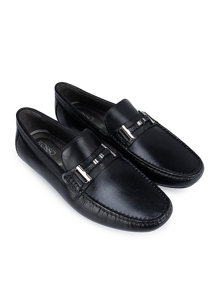 Black Moccasins With Metal Buckle