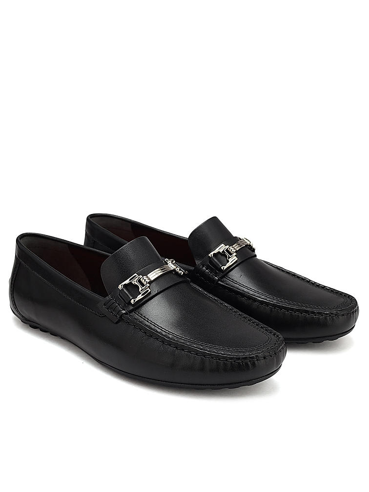 Black Leather Moccasins With Buckle