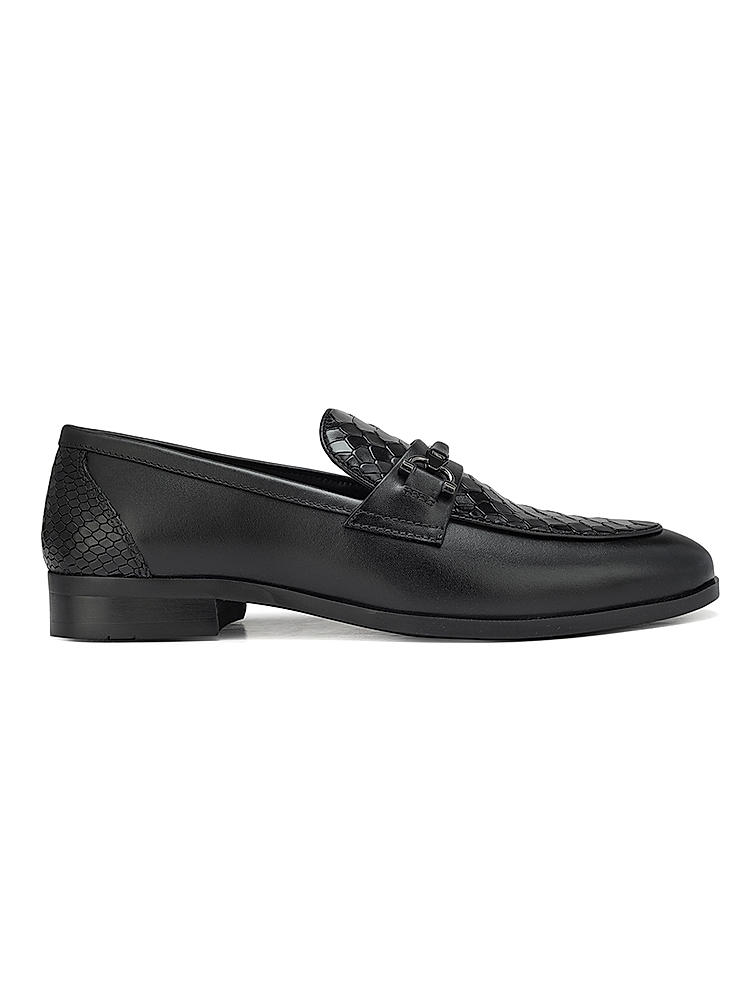 Black Croco Textured Loafers