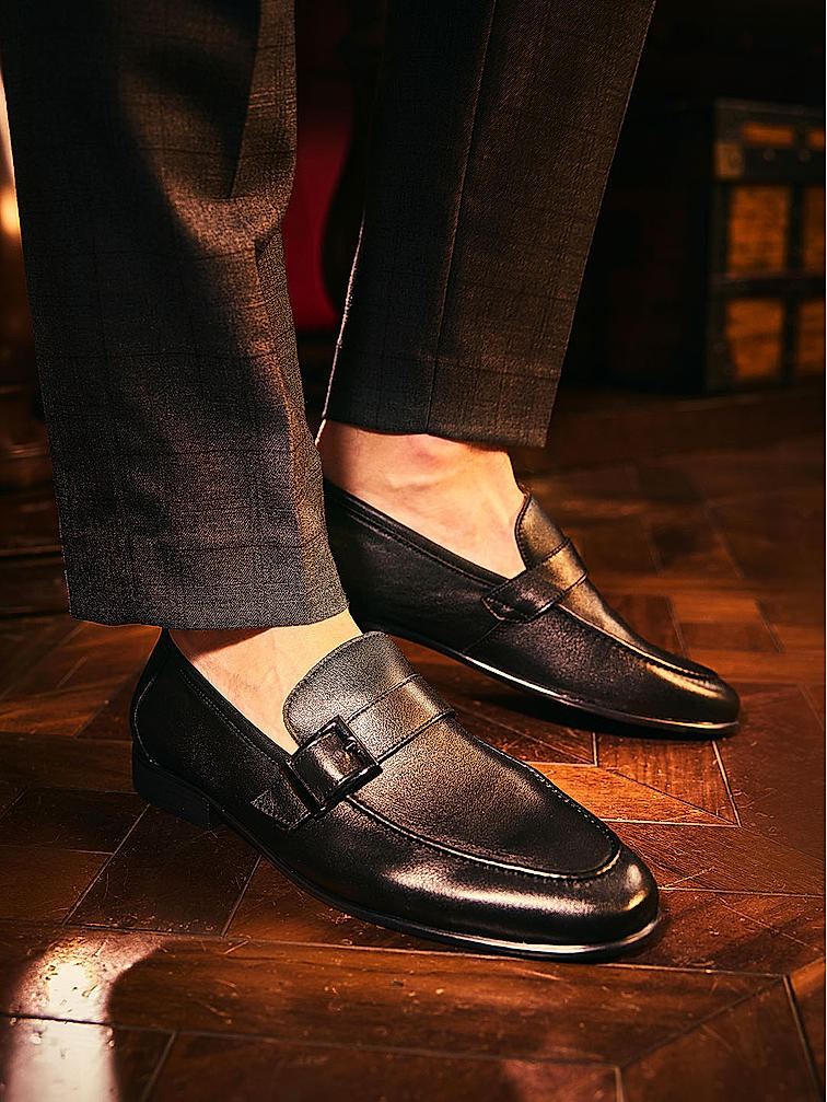 Black Leather Loafers With Buckle