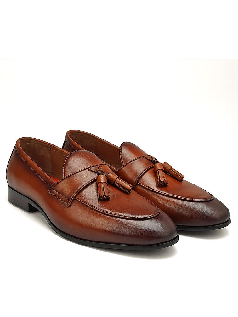 Tan Leather Loafers With Tassels