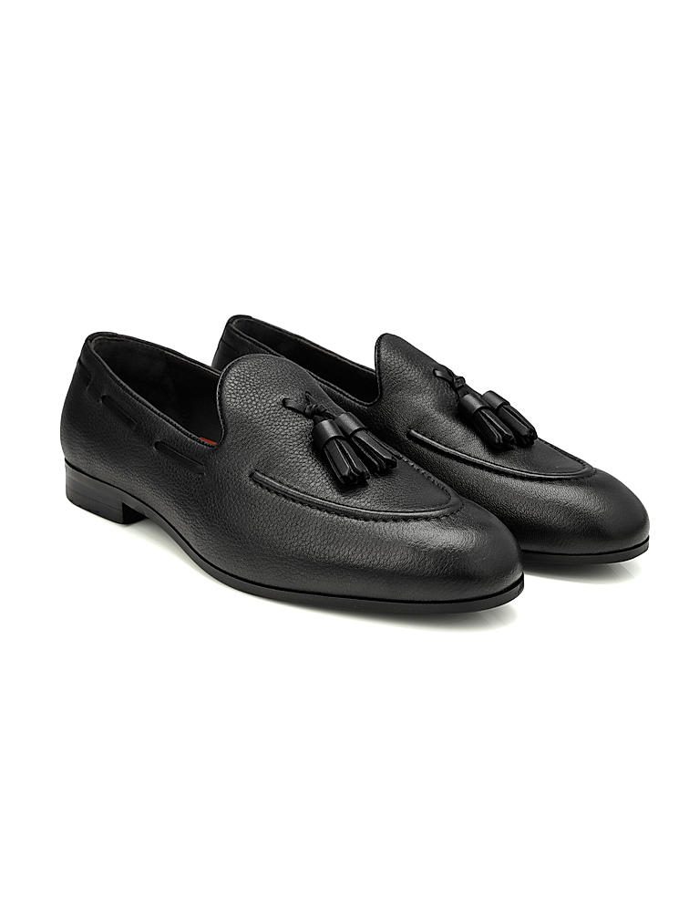 Black Leather Loafers With Tassels