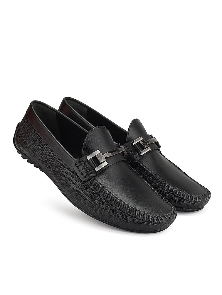 Black Moccasins With Buckle