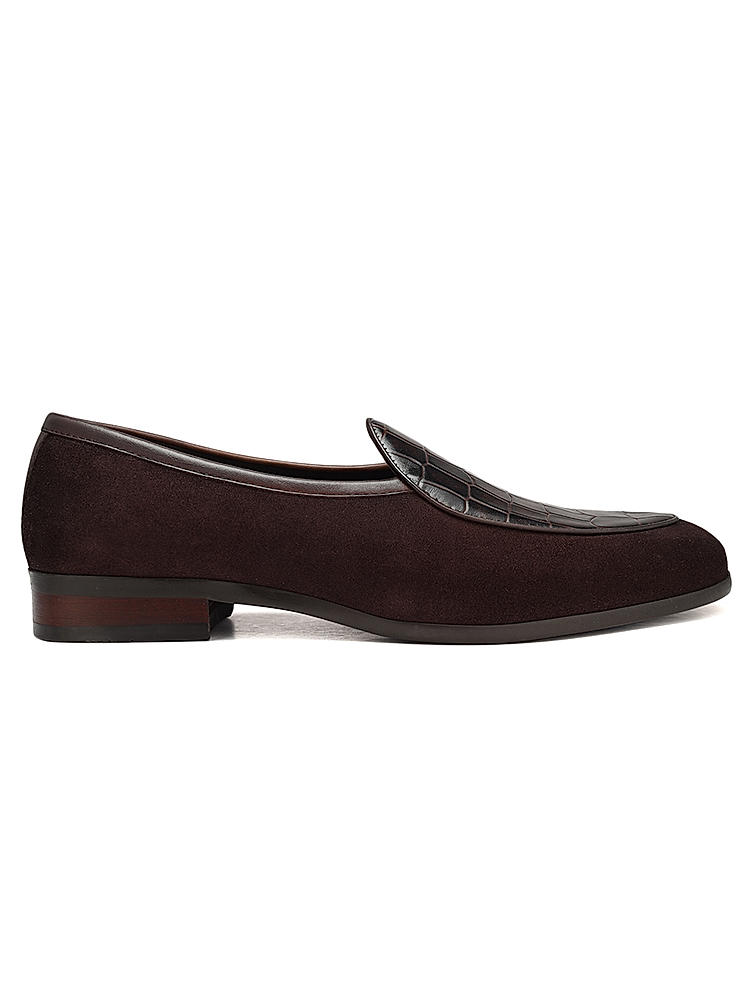 Coffee Croco Textured Loafers