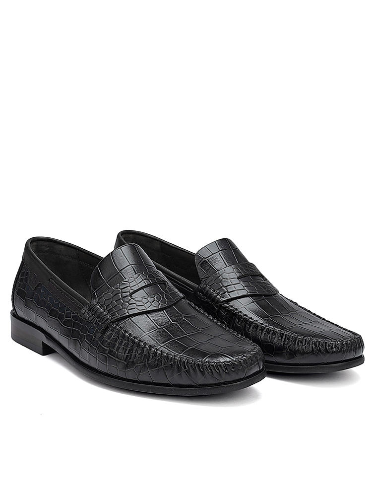 Black Croco Textured Loafers