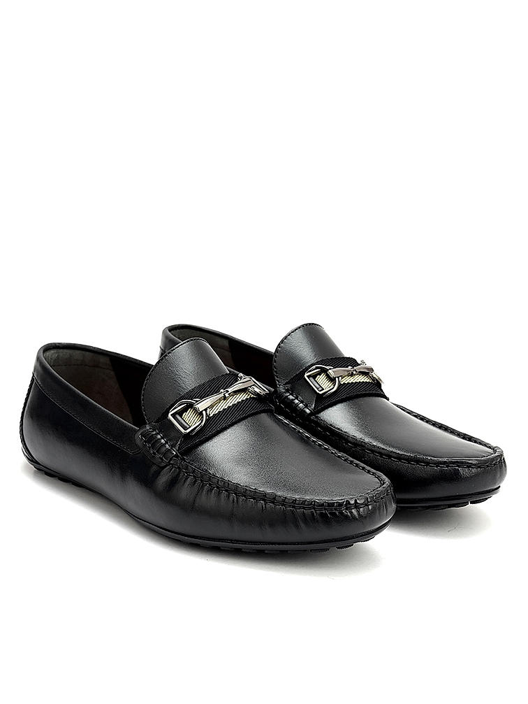 Black Moccasins With Metal Clip