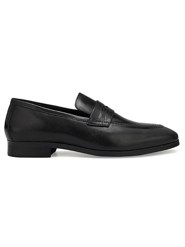 Black Signato Leather Loafers