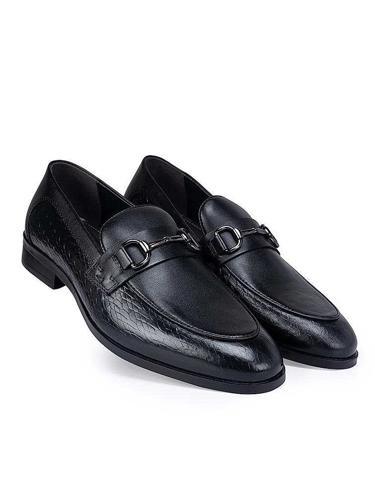 Black Leather Loafers With Metal Buckle