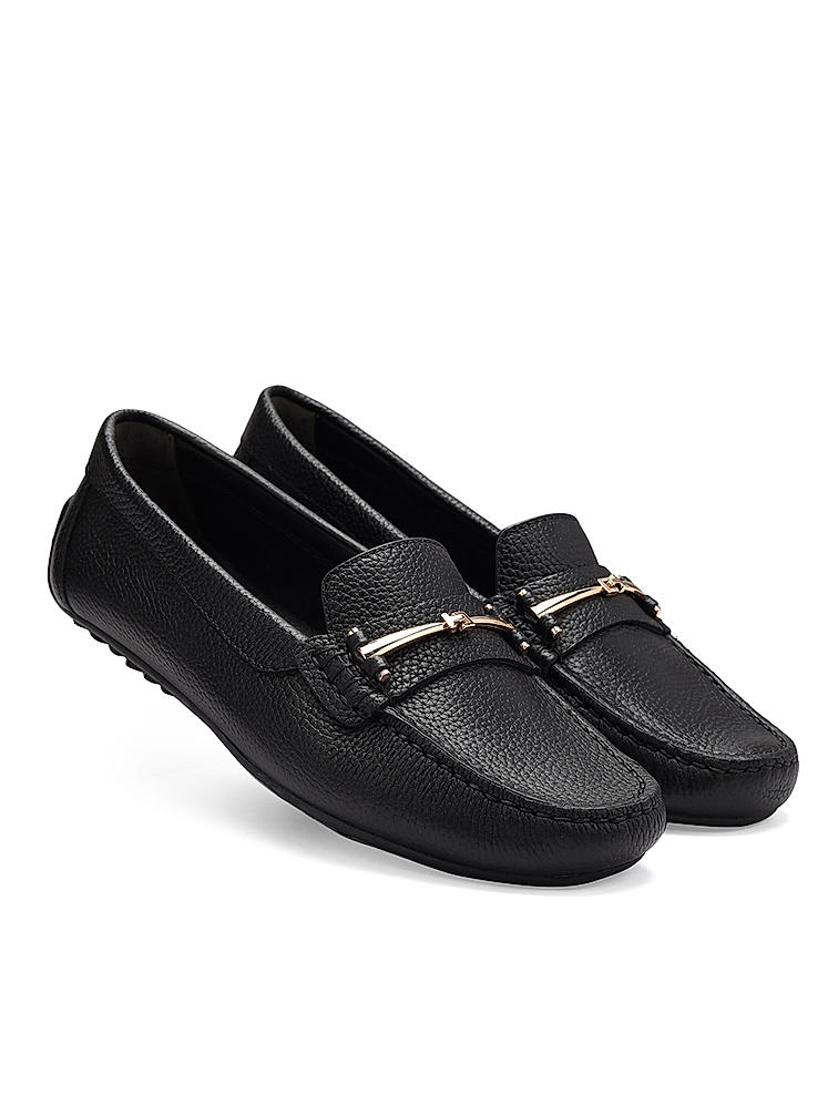 Black Moccasins With Buckle