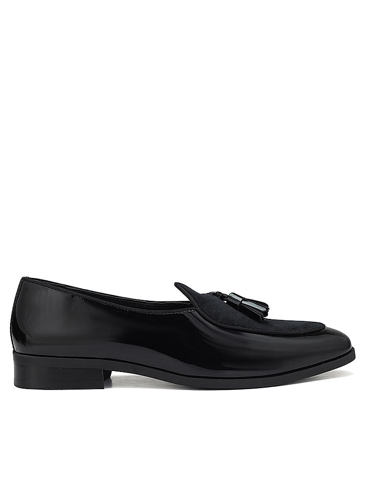 Black Patent Leather Loafers With Tassels