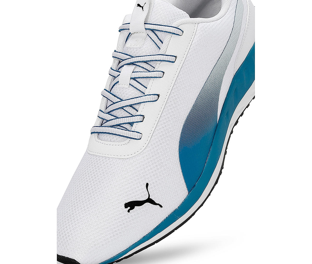 Buy Puma White Men Flaze Lace-Up Sneakers Online at Regal Shoes. | 8994559