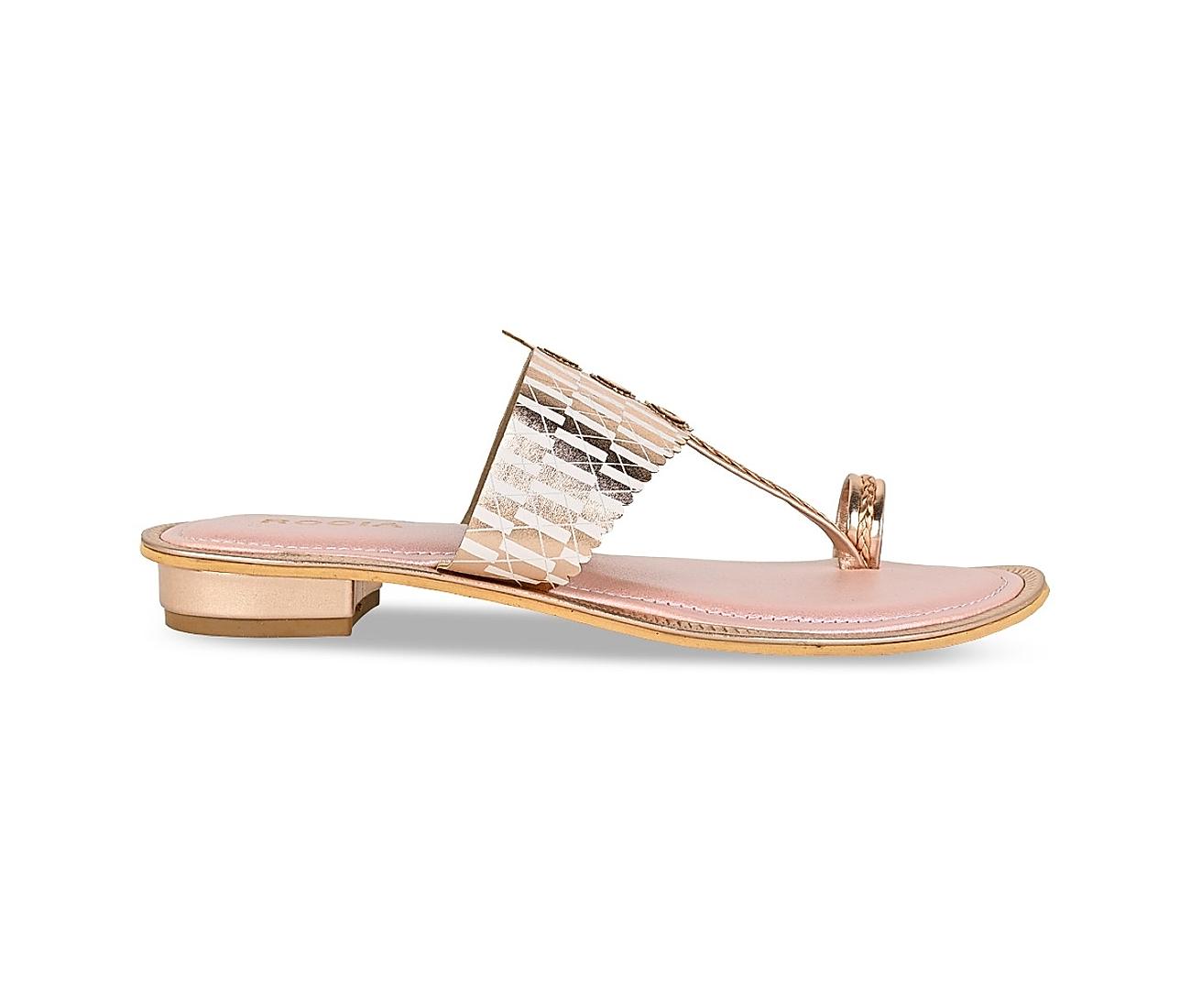 Chanel Gold Leather Chain And Crystals CC Thong Sandals Chanel | TLC