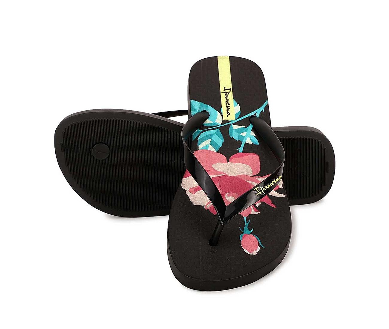 Ipanema discount floral sandal