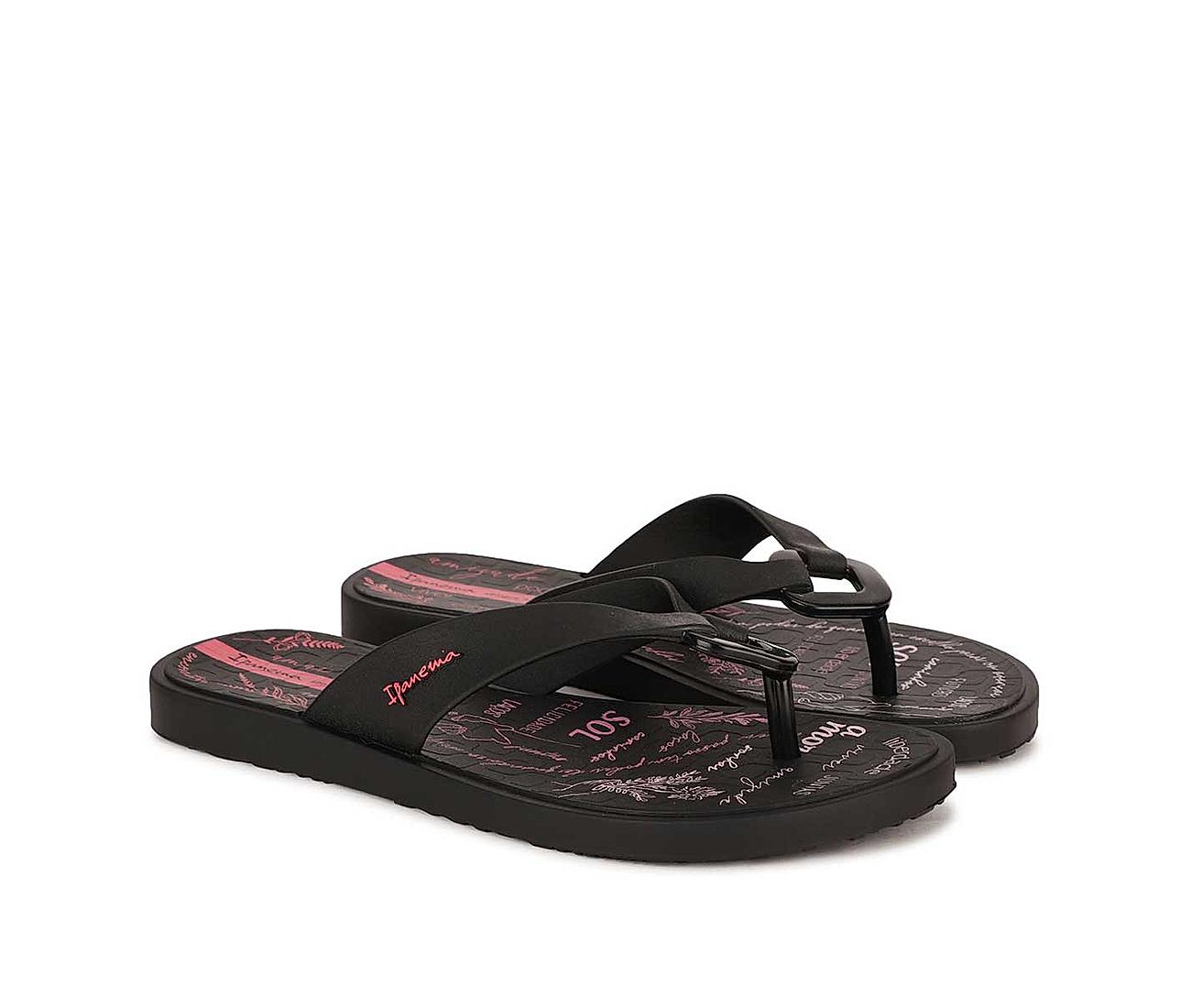 Ipanema Sandals POSTO 10 Palm, Black/Gray, Size 11: Buy Online at Low  Prices in India - Amazon.in