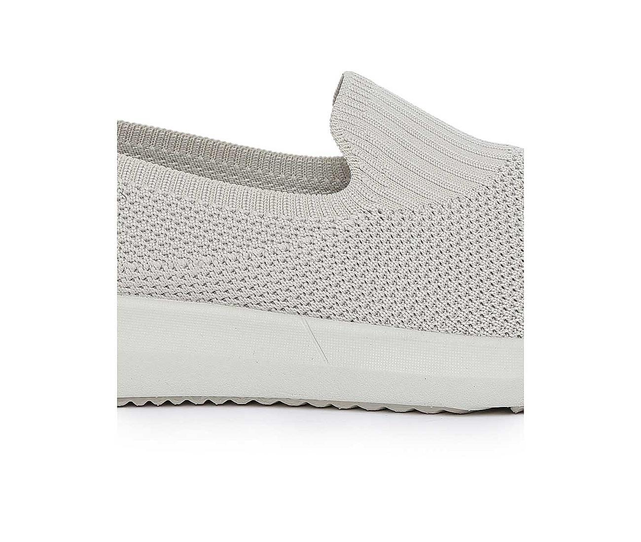 Amazon.com | Vionic Kimmie Women's Slip-on Supportive Sneaker Tan Leather -  5 Medium | Fashion Sneakers