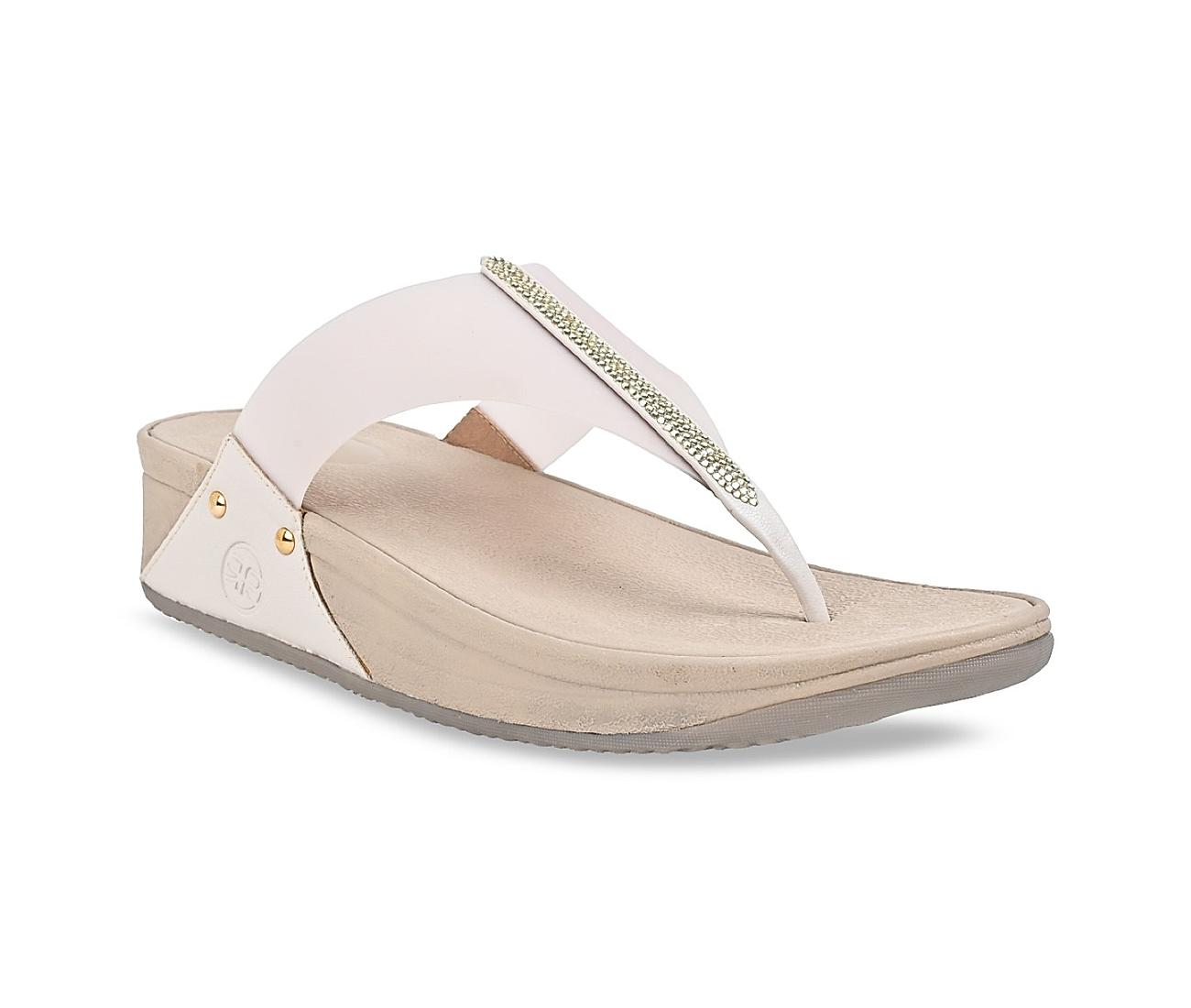 FitFlop Lasercrystal Leather Toe Post Sandals SKU: 228-248-11-3