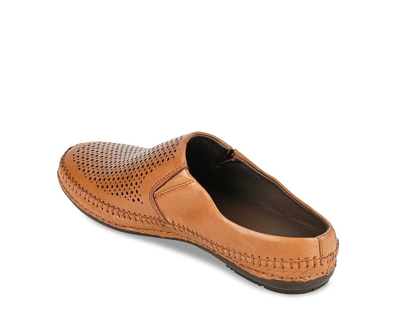 Resh Thailand - Regal Shoes Resoled with Vibram Studded... | Facebook-happymobile.vn