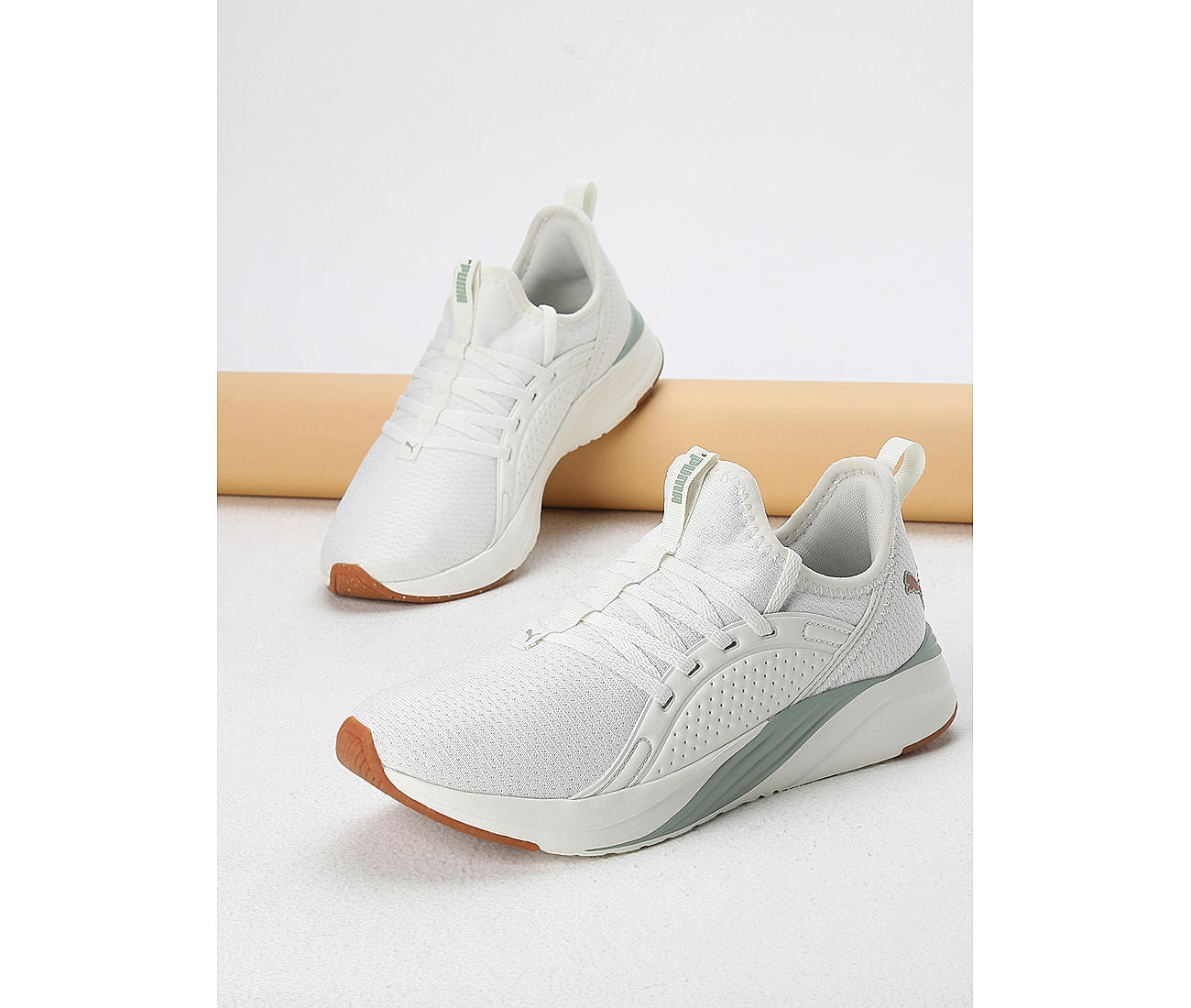 Womens green 2024 puma shoes