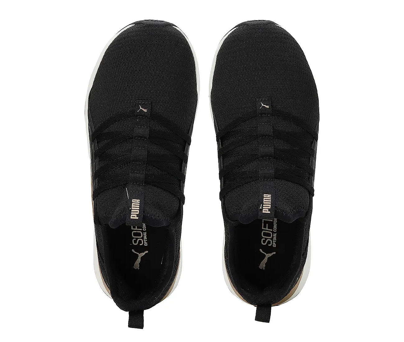 Puma black clearance color shoes