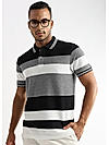 Zigzag Structured Black and White Stripes