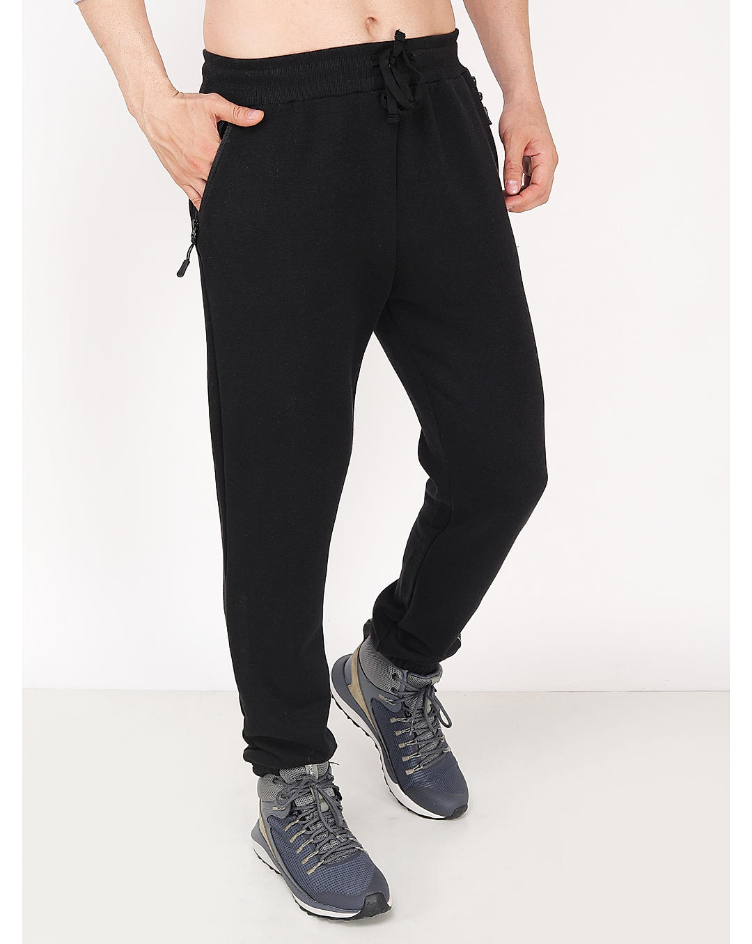 Adventuras Men BLACK MOXTAIN JOGGER
