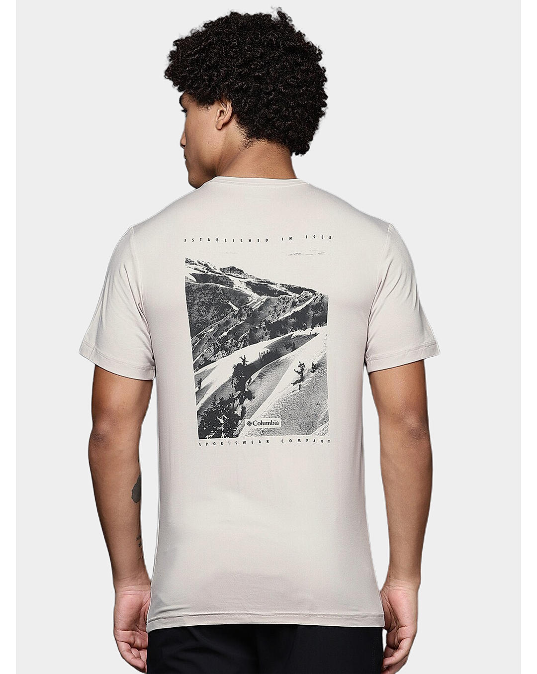 Columbia Mens Beige Omni-Wick Tech Trail Graphic Tshirt