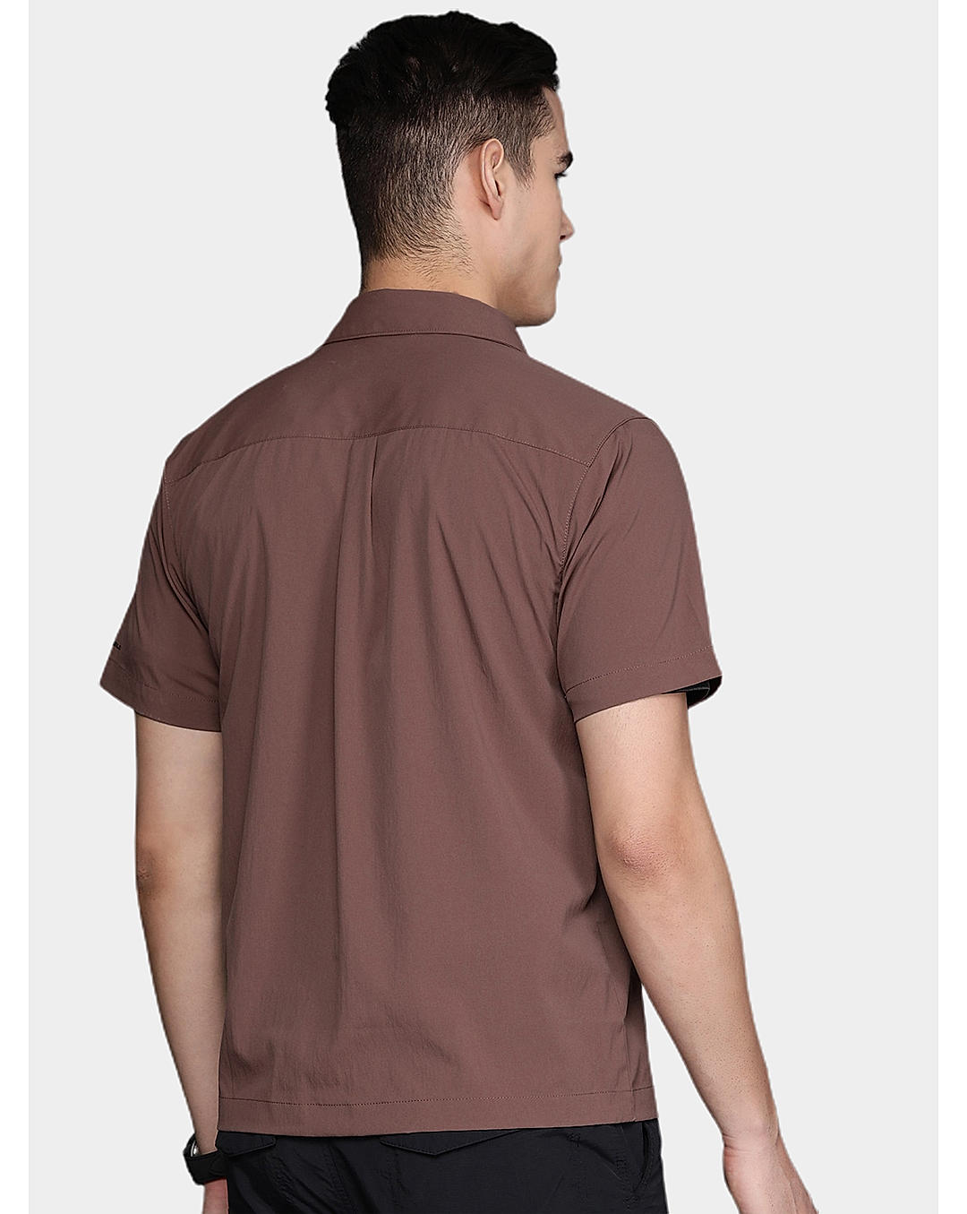 Columbia Mens Maroon Omni-Shield Canyon Gate Utility Short Sleeve Shirt