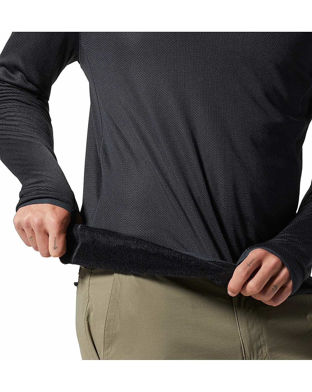 Mountain Hardwear Men Black AirMesh Long Sleeve Crew Thermal Wear (Anti-odor Baselayer) (Not Returnable)