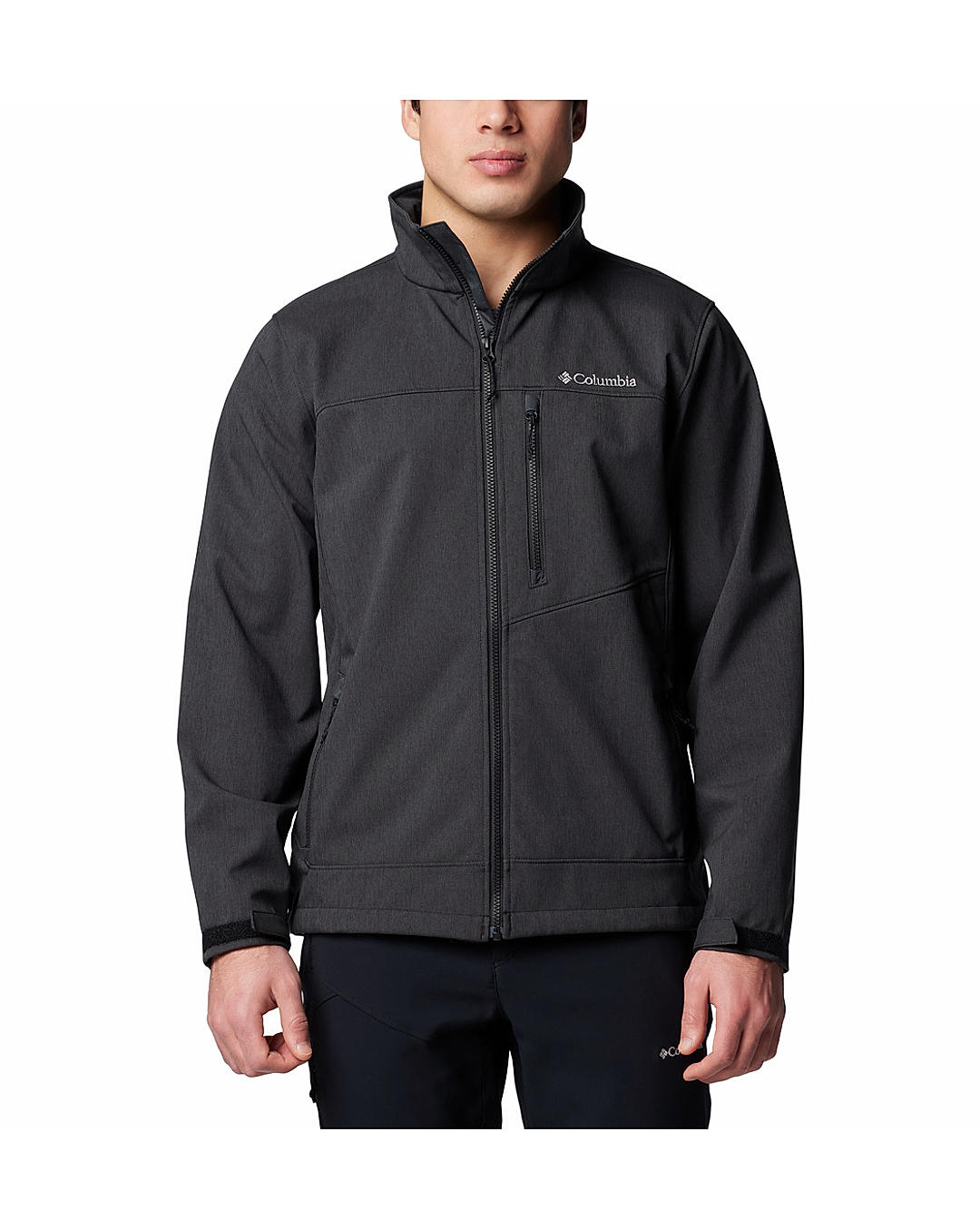 Columbia Mens Black Omnishield Cruiser Valley II Softshell Water and Wind Resistant Jacket