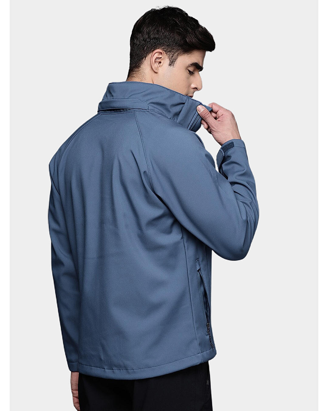 Columbia Mens Navy  Cascade Ridge II Softshell Water and Wind Resistant Jacket