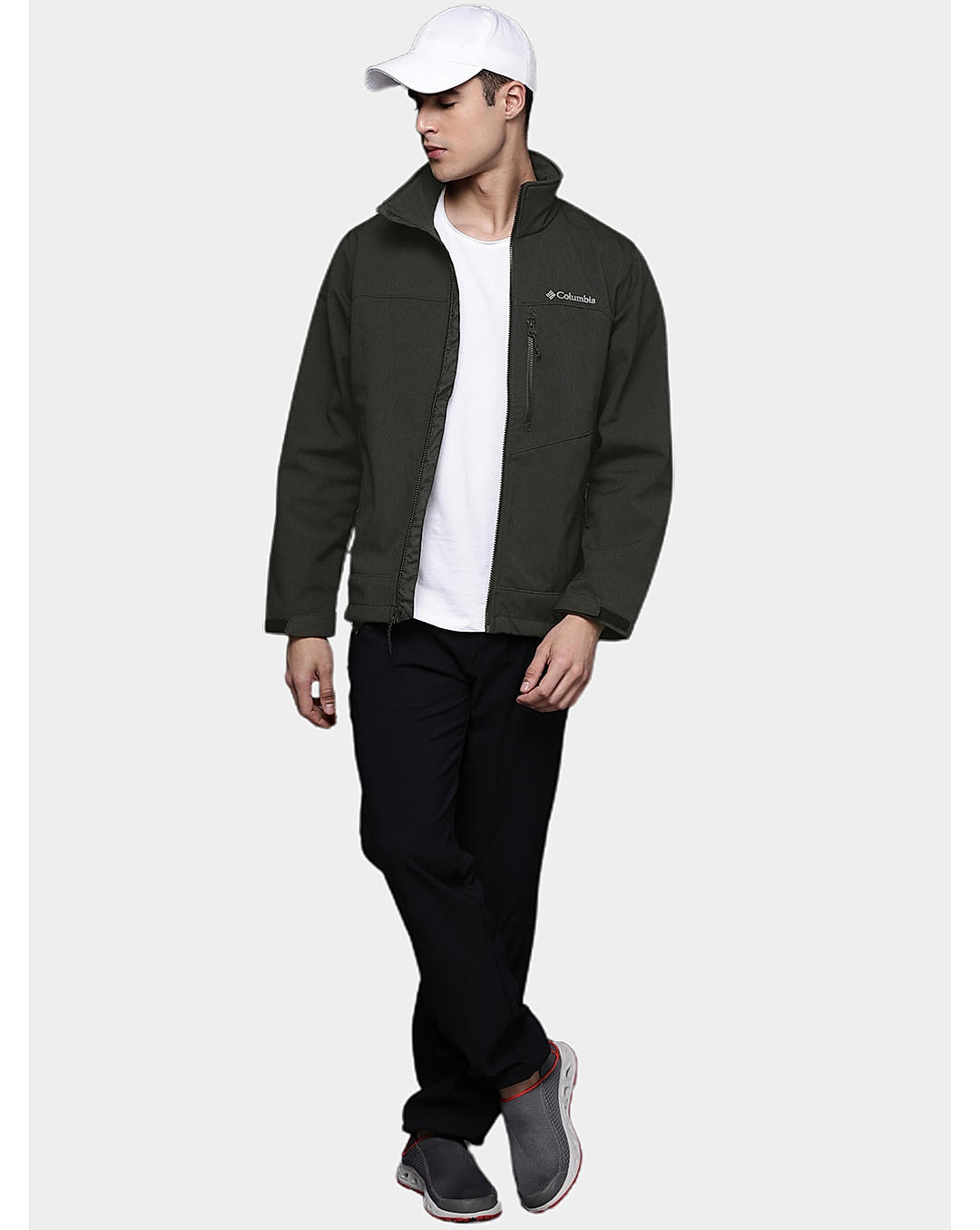 Columbia Mens Black  Cruiser Valley Softshell  Water and Wind Resistant Jacket