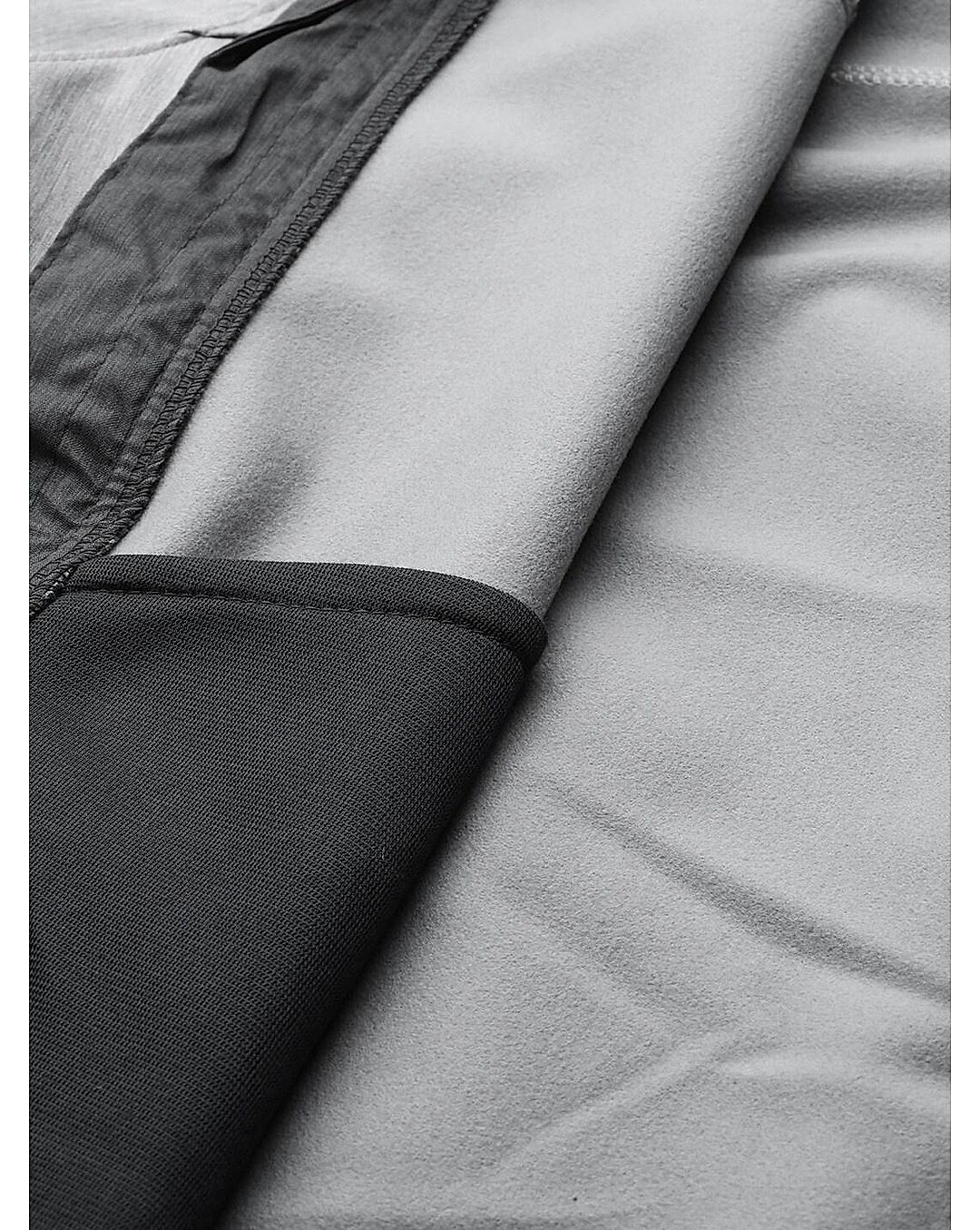 Columbia Mens Grey  Cruiser Valley Softshell  Water and Wind Resistant Jacket