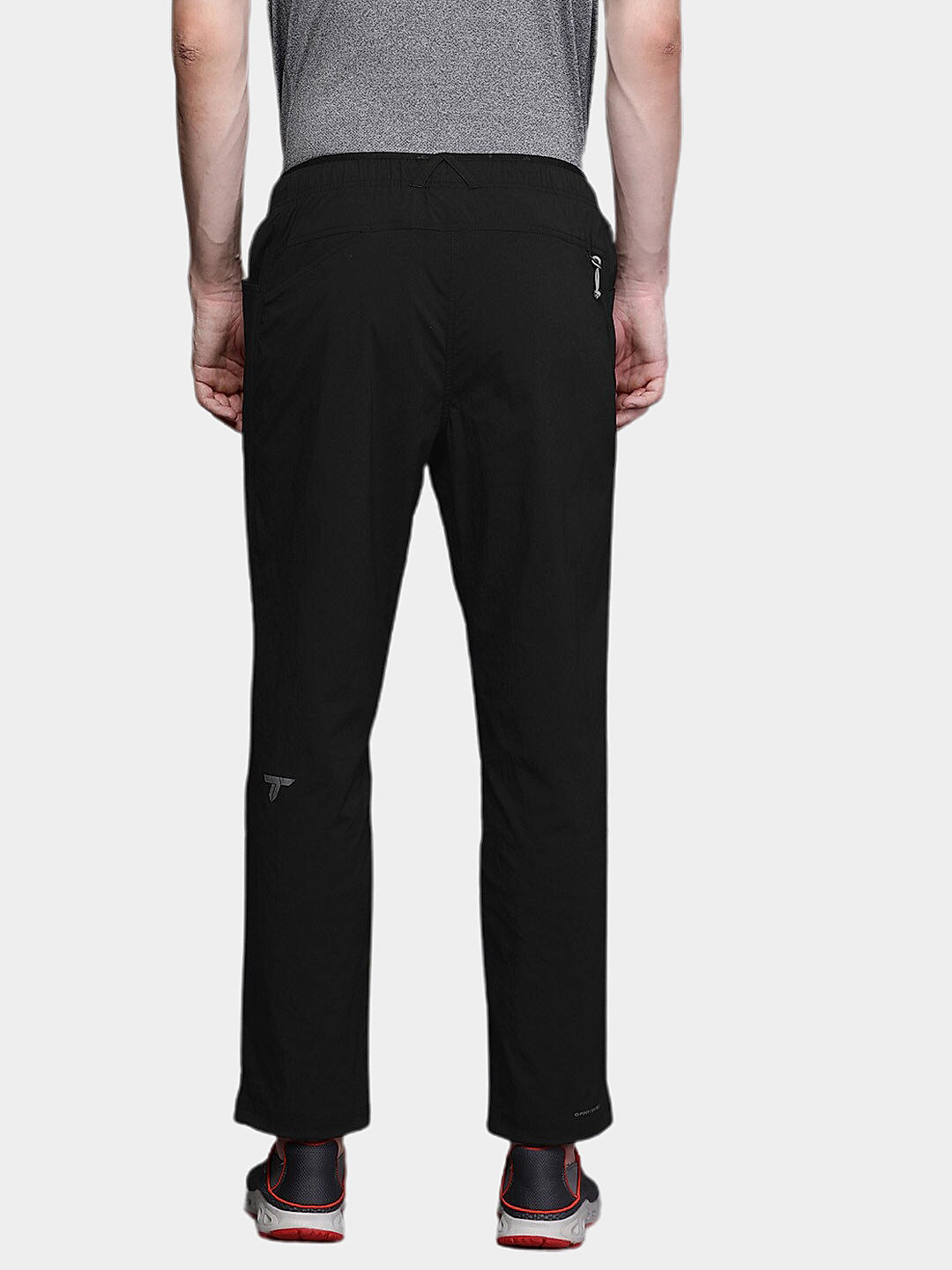 Columbia Mens Black Omni-Shield M Titan Pass Lightweight Pant