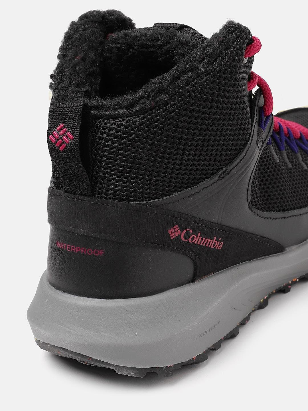 Columbia Women Black Trailstorm Mid Omni Heat Boots (Waterproof)