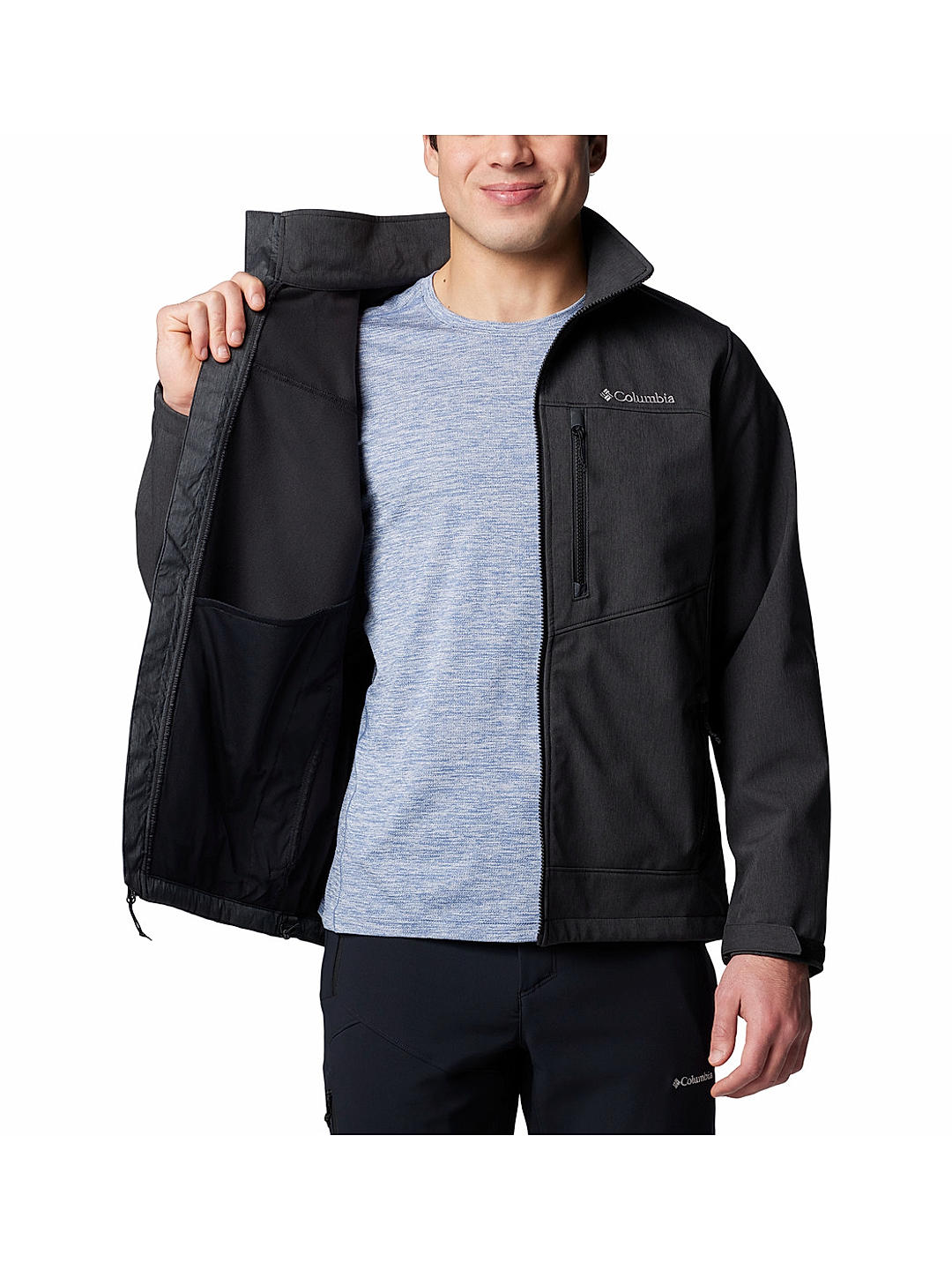 Columbia Mens Black Omnishield Cruiser Valley II Softshell Water and Wind Resistant Jacket