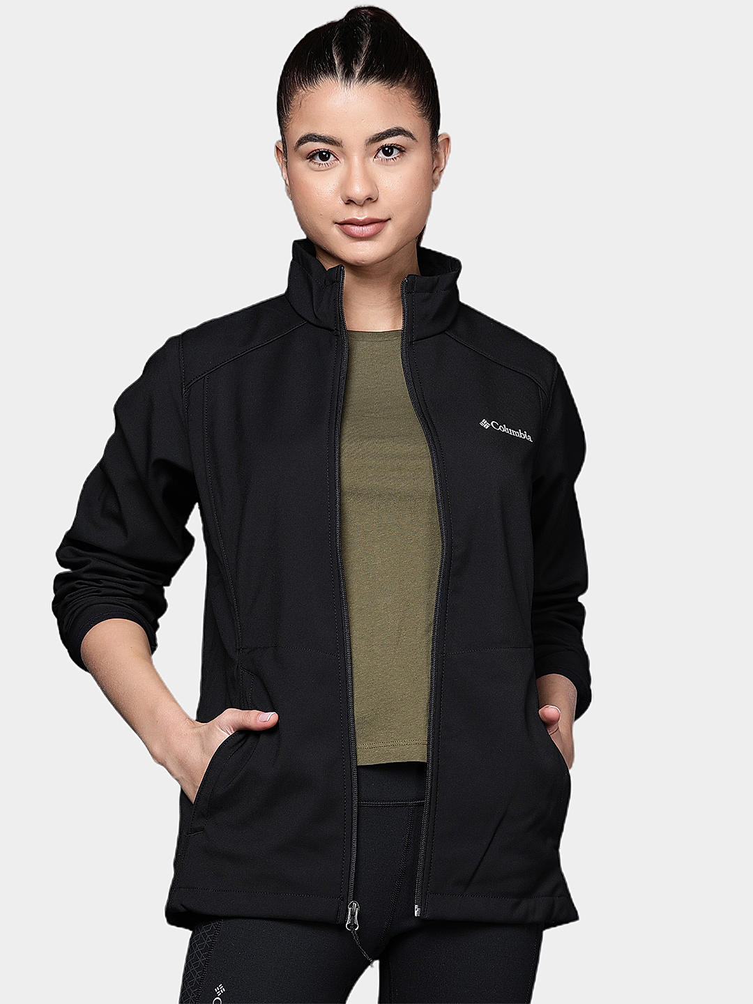 Columbia Womens Black  Kruser Ridge II Softshell Water and Wind Resistant Jacket