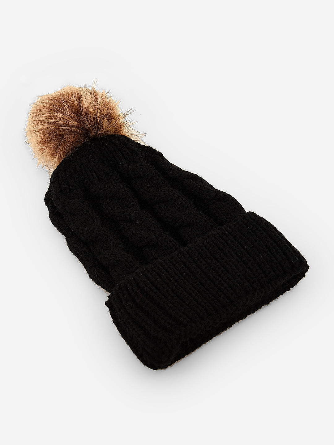 Black hat with brown fur pom pom cheap