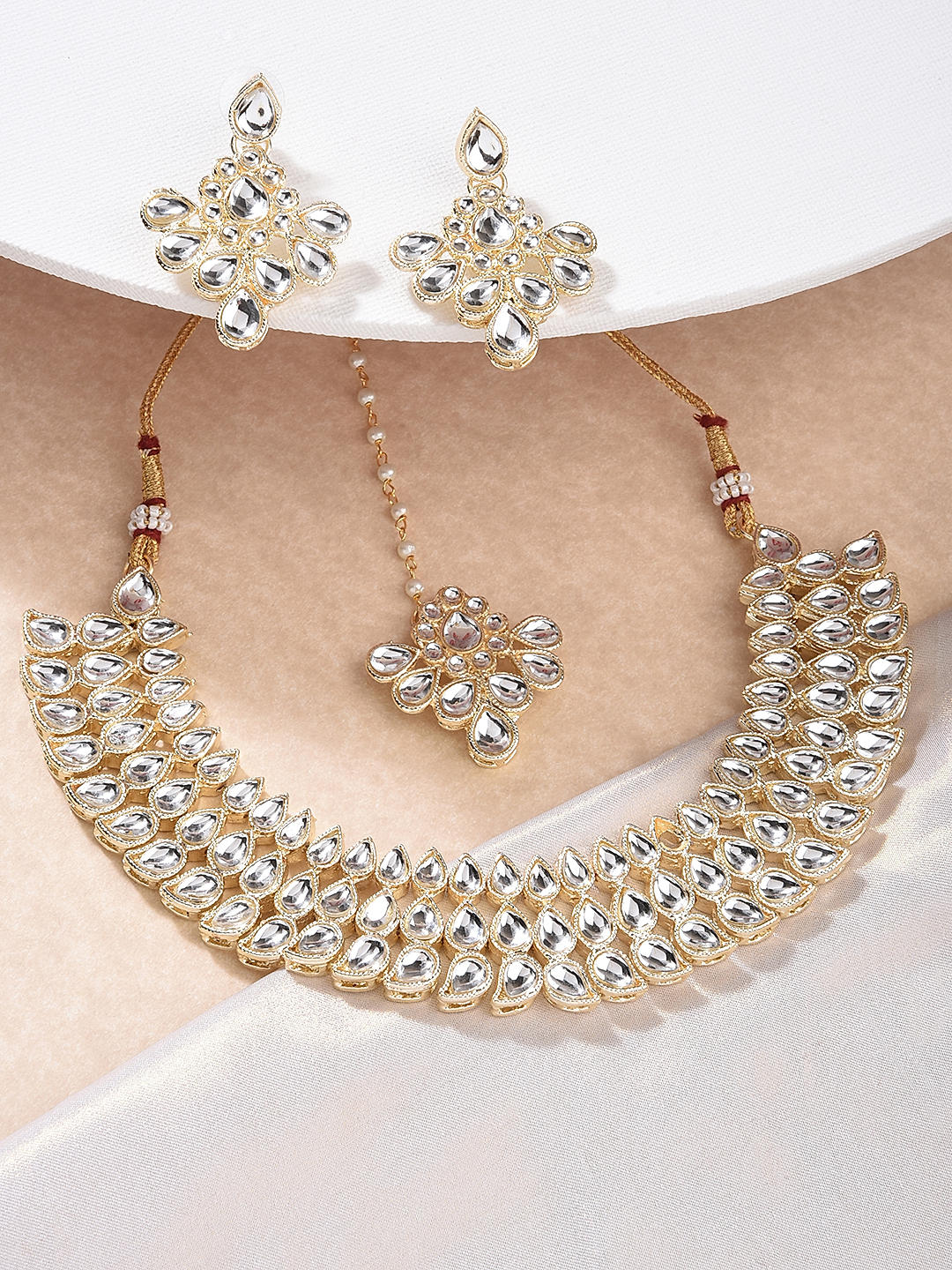 White pearl necklace and earring sets 2025