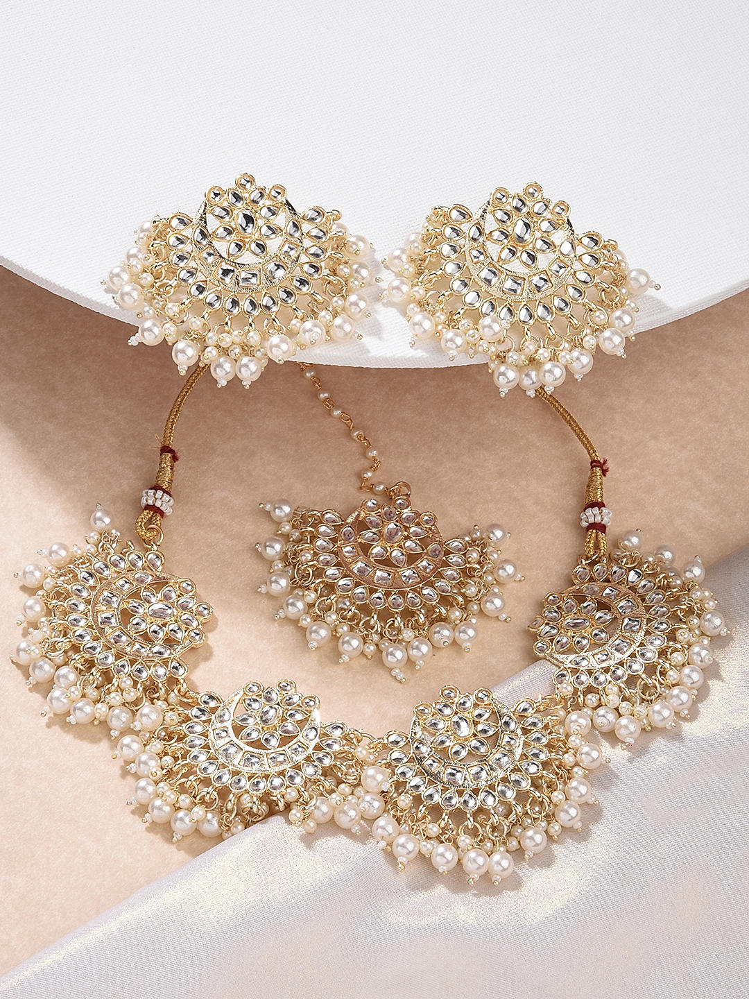Pearl maang tikka set on sale