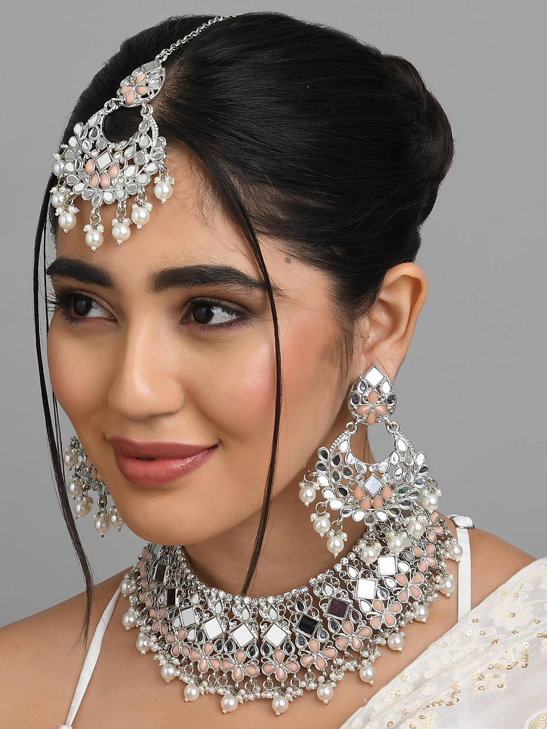 Necklace set with maang tikka sale