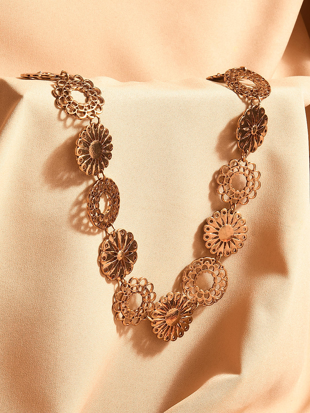 Buy Now Women Choker Necklace Best Price