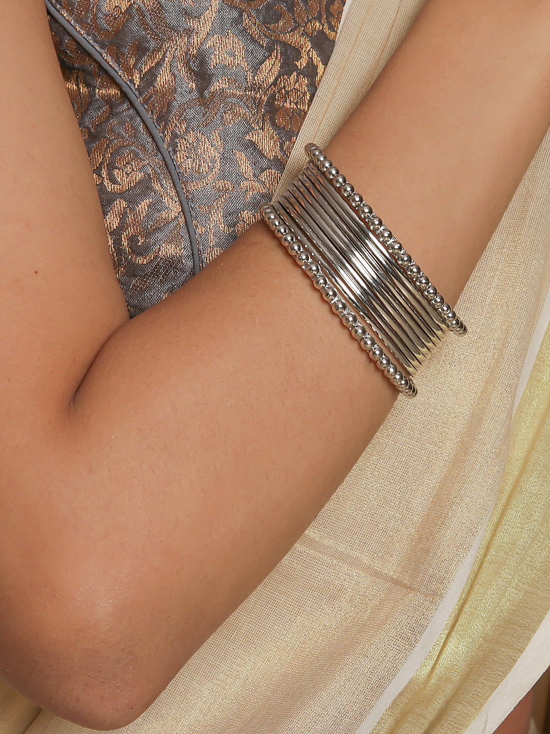 Silver metal bangles set discount