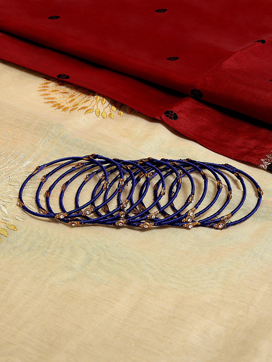 Thread bangles set online shop