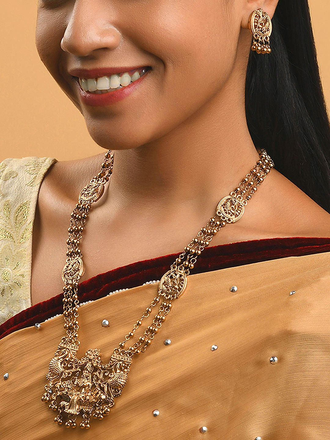Antic jewellery sets online online
