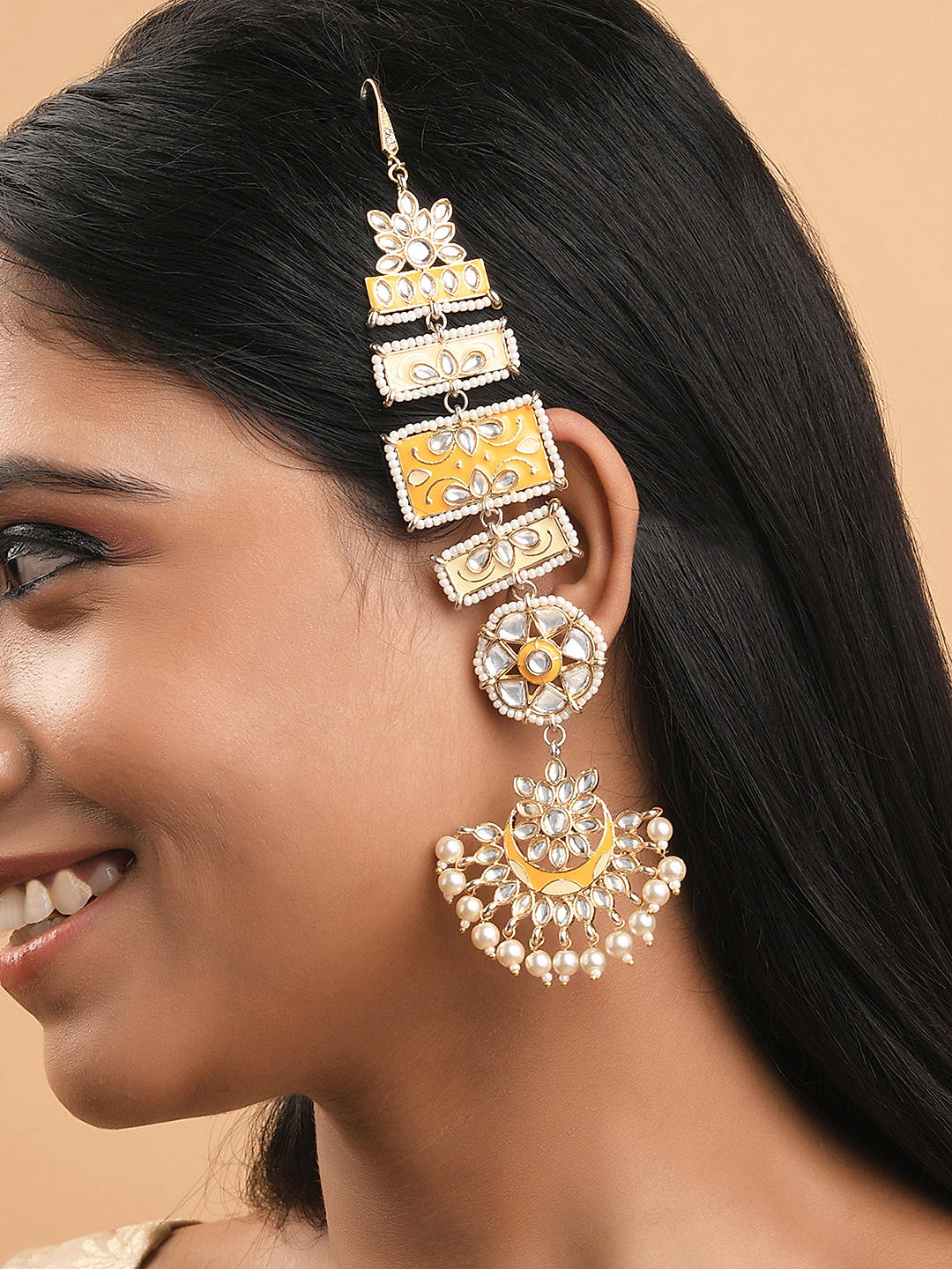Gold kaan earrings hot sale