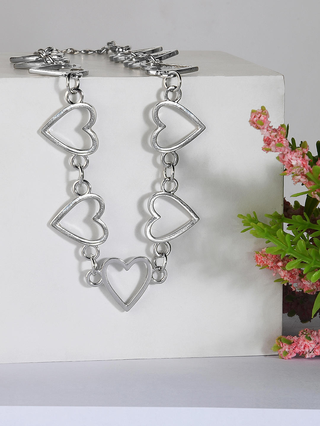 Silver heart choker necklace store
