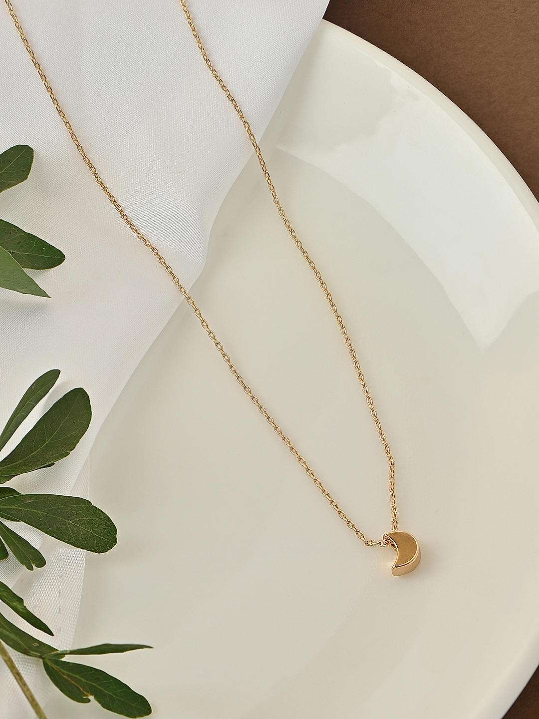 Half moon charm necklace shop