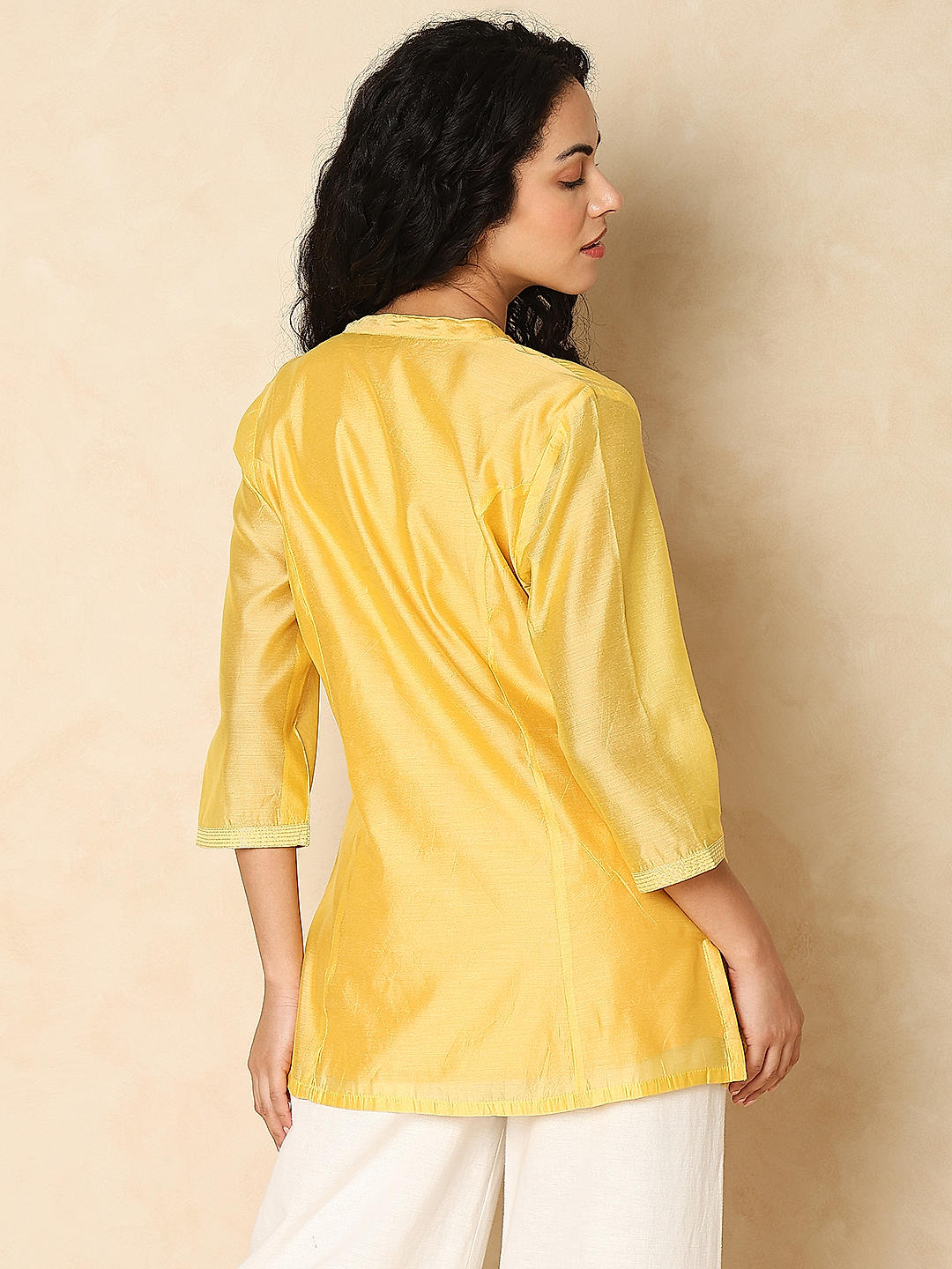 Buy online Yellow Rayon Straight Kurti from Kurta Kurtis for Women by  Highlight Fashion Export for ₹499 at 75% off | 2024 Limeroad.com