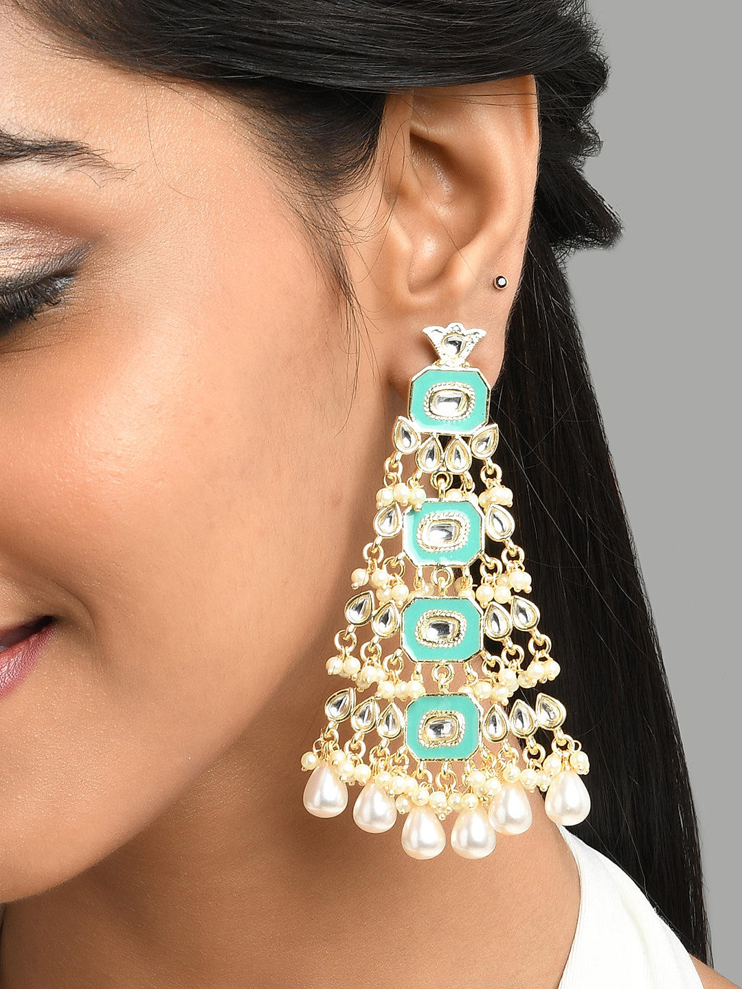 Buy Zaveri Pearls Gold Plated Contemporary Drop Earrings - Earrings for  Women 21293508 | Myntra